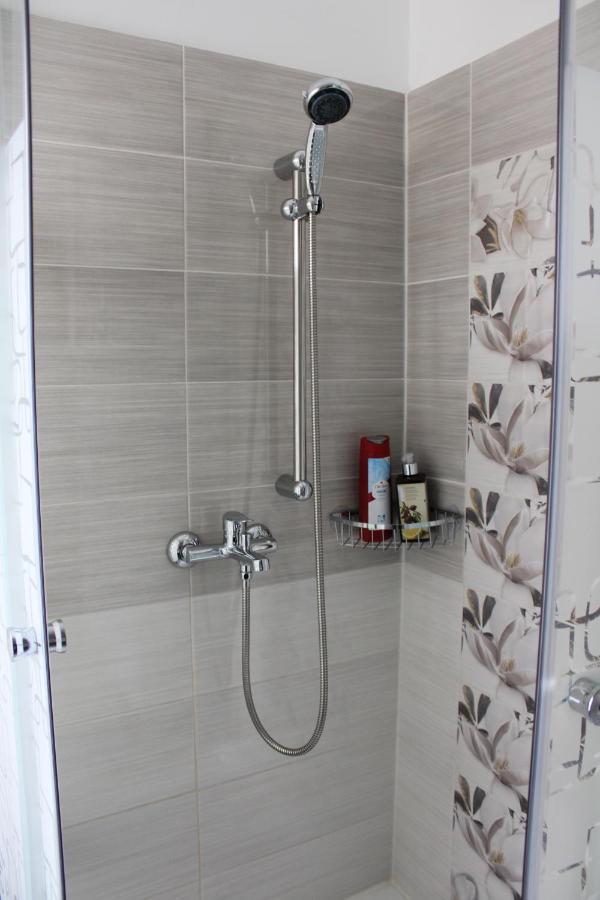 Apartment Lovro *